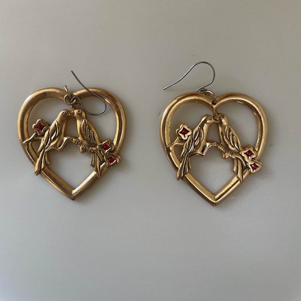 Vanessa Mooney Heart Earrings